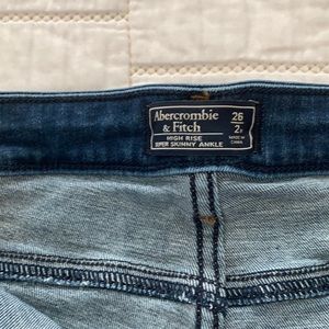 Abercrombie & Fitch high rise super skinny ankle jean
